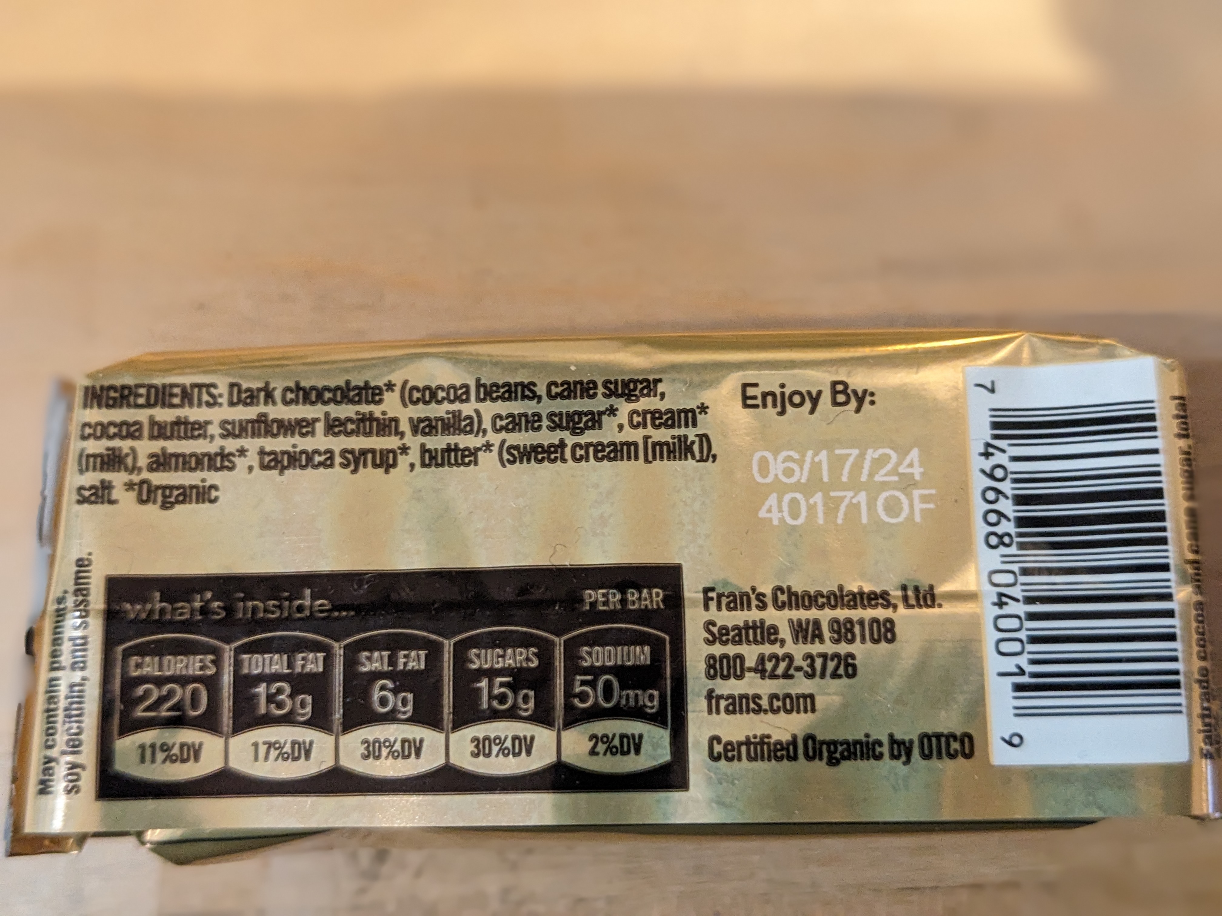 Almond Gold Bar: Almonds & Caramel in Dark Chocolate